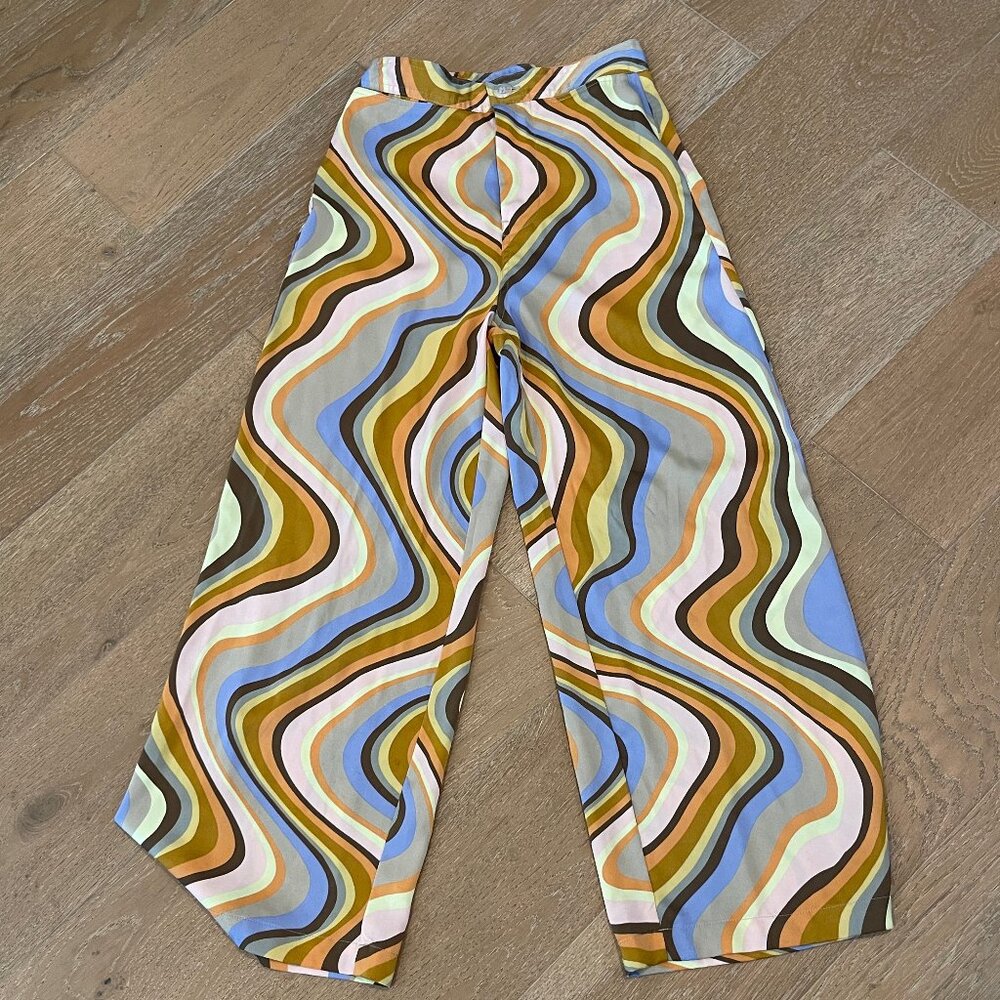 Urban Outfitters Pants - Size Small